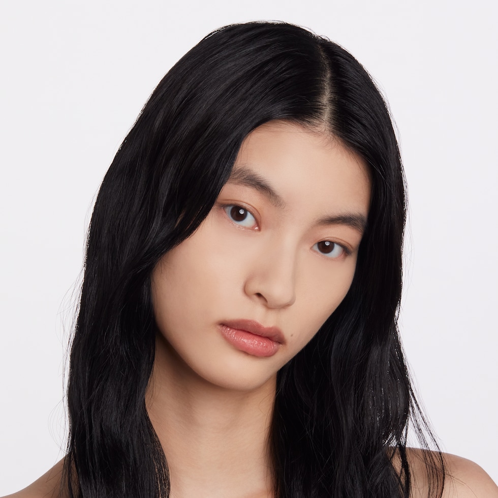 グッチ エテルニテ ドゥ ボーテ ルミナス マット フィニッシュ、SPF