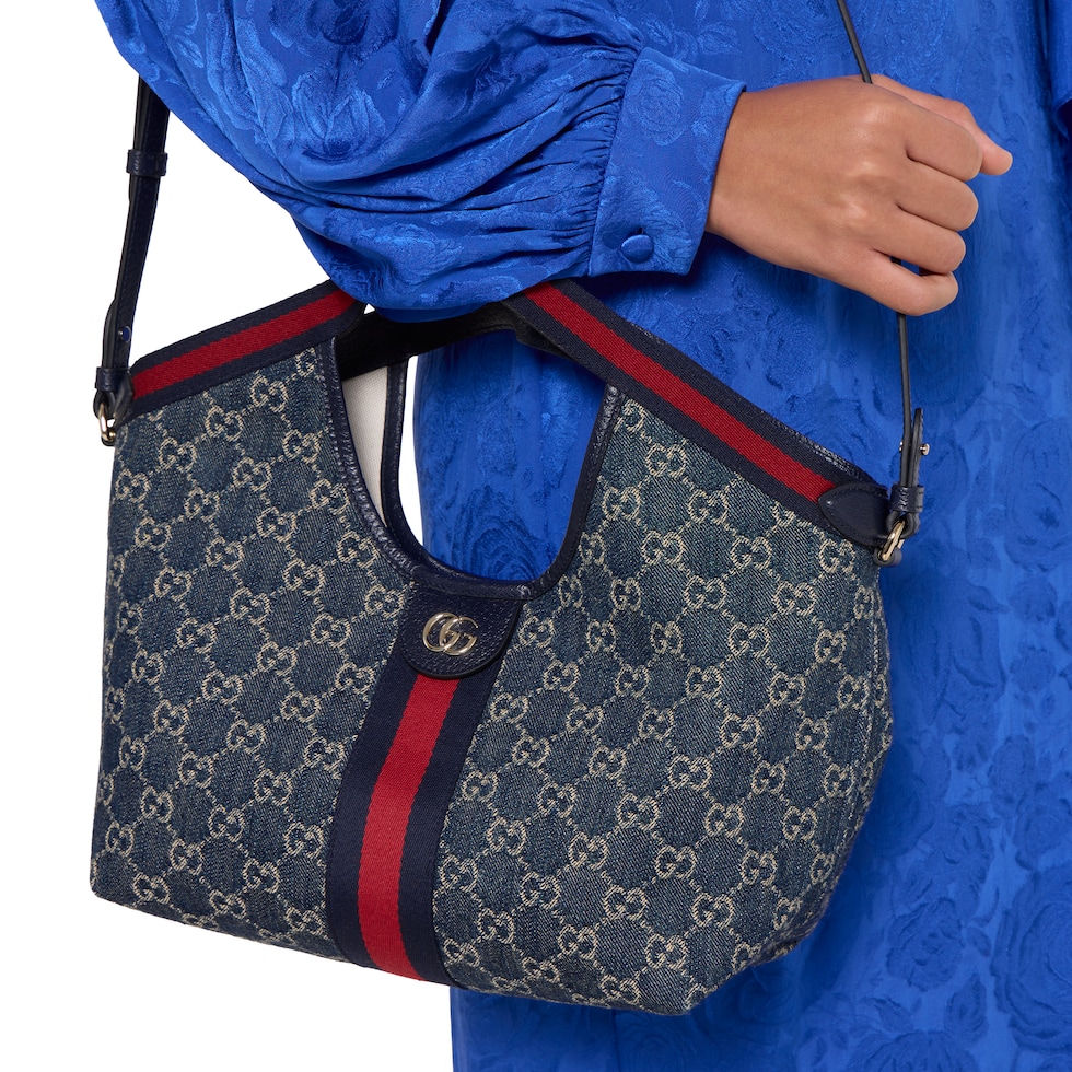 Gucci Giglio small tote bag in blue and white GG denim