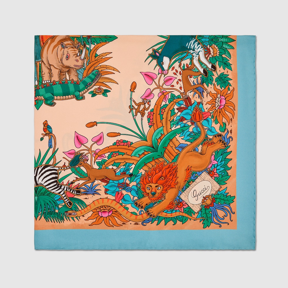 よ*ん様 Gucci 花柄 シルクスカーフ 約90cm x 90cm よ*ん様 Gucci 花柄 シルクスカーフ 約90cm x 90cm グッチのシルク