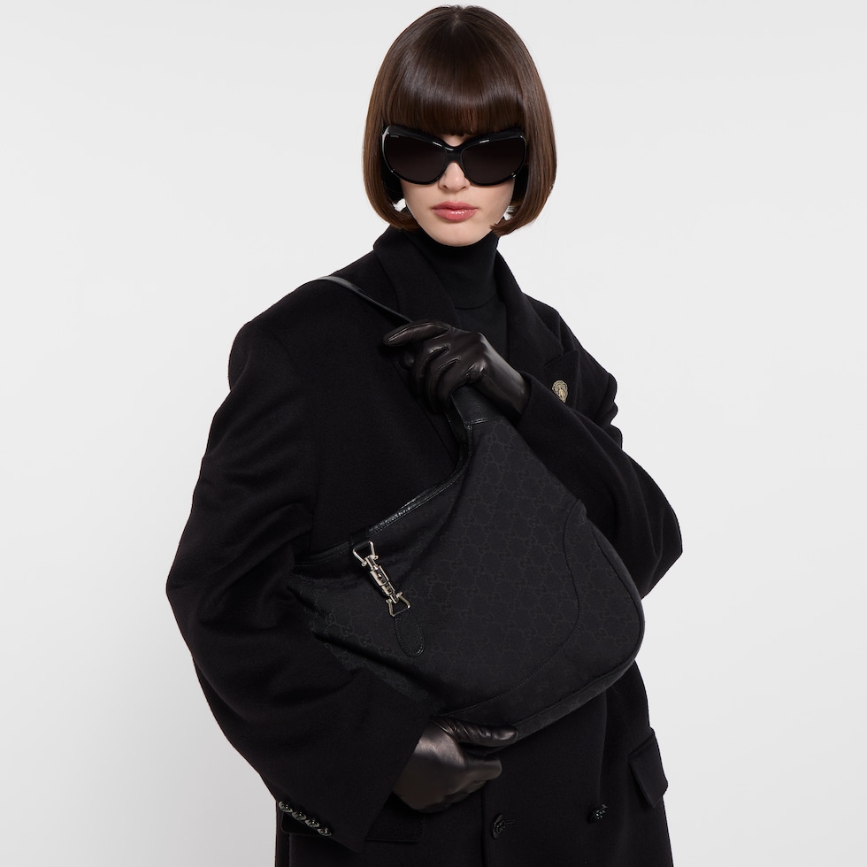 【美品】GUCCI ボディバッグ GG キャンバス レザー ジャッキー ブラック 美品】GUCCI ボディバッグ GG キャンバス レザー ジャッキー ブラック