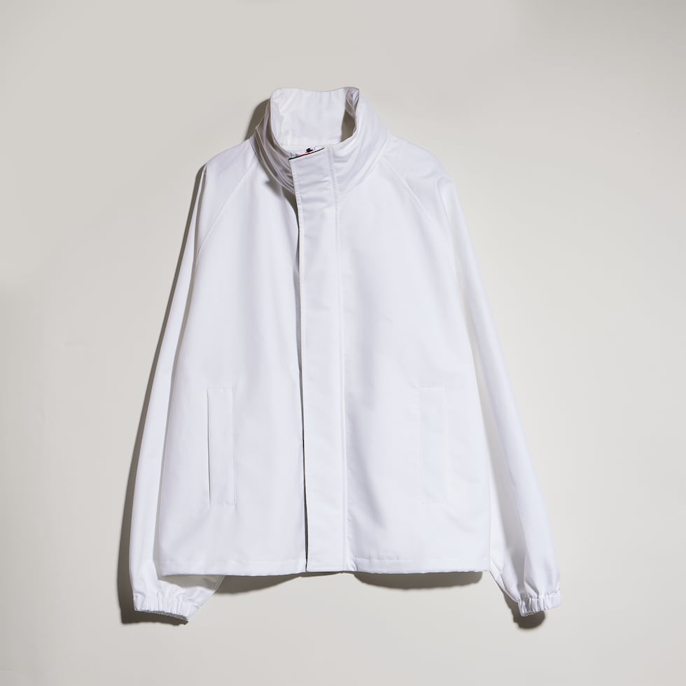 GUCCI ホワイト クロップドジャケット Compact cotton canvas zip jacket in white | GUCCI® ZA