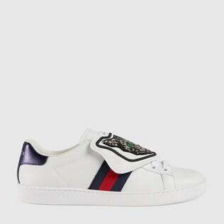 Ace sneaker with removable patches