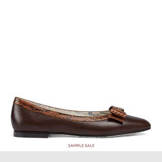 Leather ballet flat with snakeskin bow