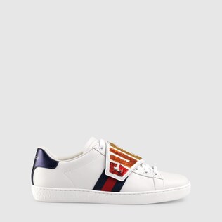 Ace sneaker with removable patches
