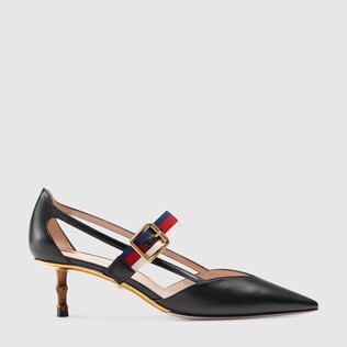 Leather pump