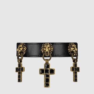 Leather choker with cross pendants