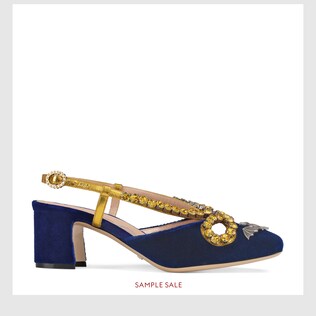 Velvet pump with bat and crystals