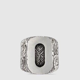 gucci initial ring