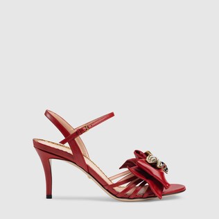 Leather mid-heel sandal with bow 