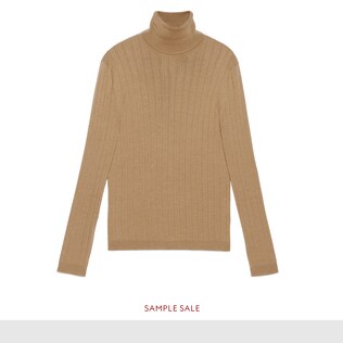 Fine wool turtleneck