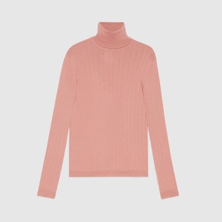 Fine wool turtleneck