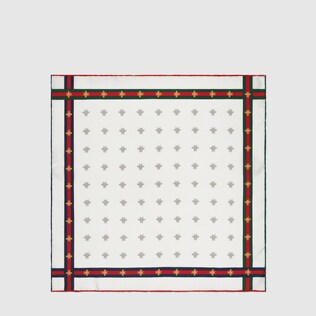 Bee pattern silk pocket square