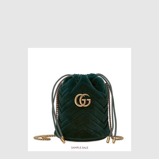 Gucci GG Marmont mini bucket bag. 2