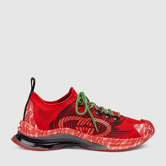 gucci runner sneakers