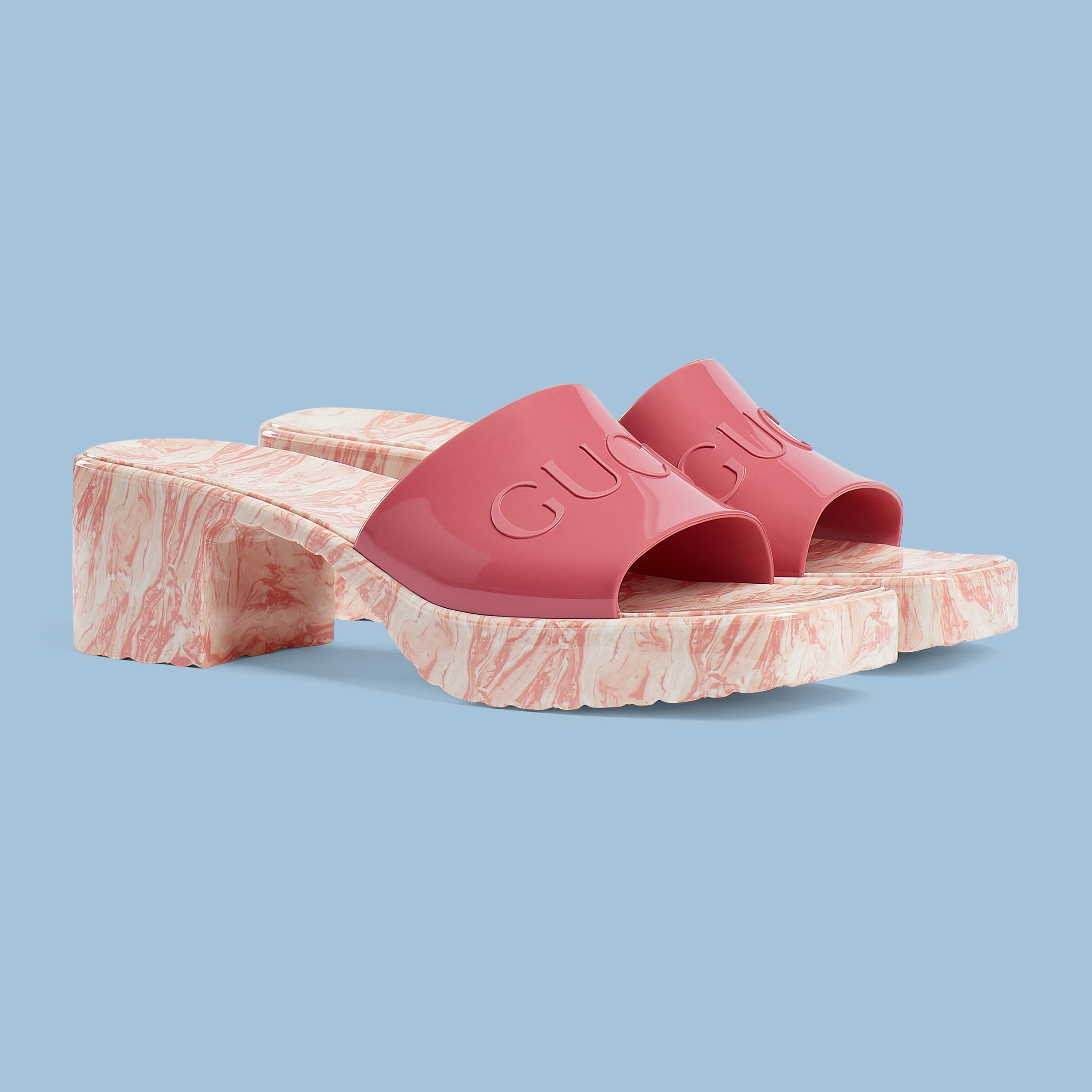 Women's slide sandal with Gucci logo in dark pink rubber GUCCI® US
