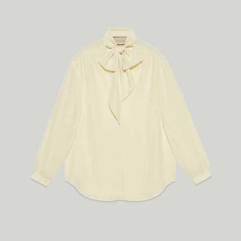 Crêpe satin shirt with neck tie Detail 2