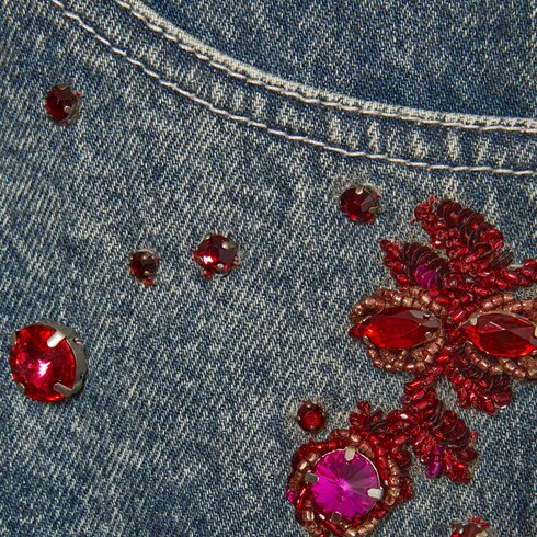 Denim shorts with floral embroidery in Blue Ready-to-wear Denim shorts with floral embroidery in Blue Ready-to-wear