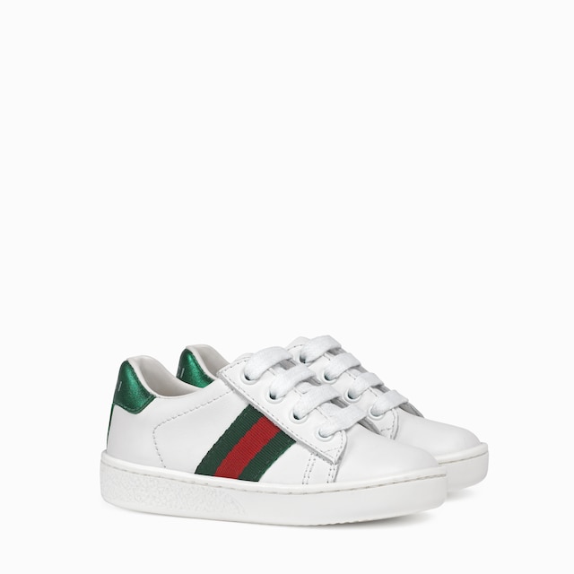 Sneaker bassa in pelle con dettaglio Web