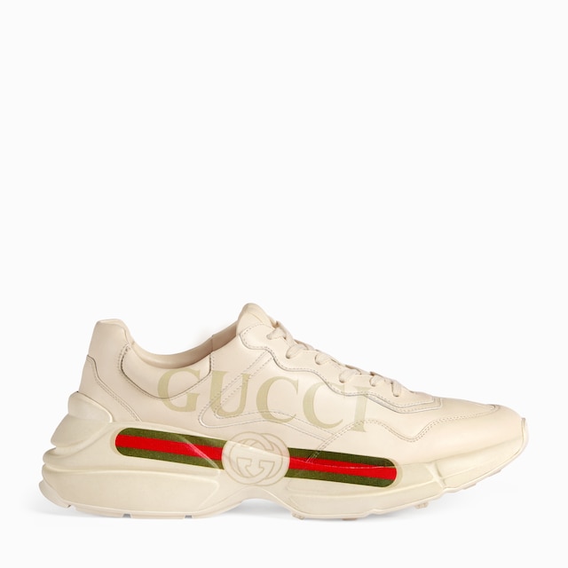 あ*し様 GUCCI アイボリー スニーカー ロゴ入り ライトン〕 ウィメンズ GUCCI ロゴ レザー スニーカーアイボリー