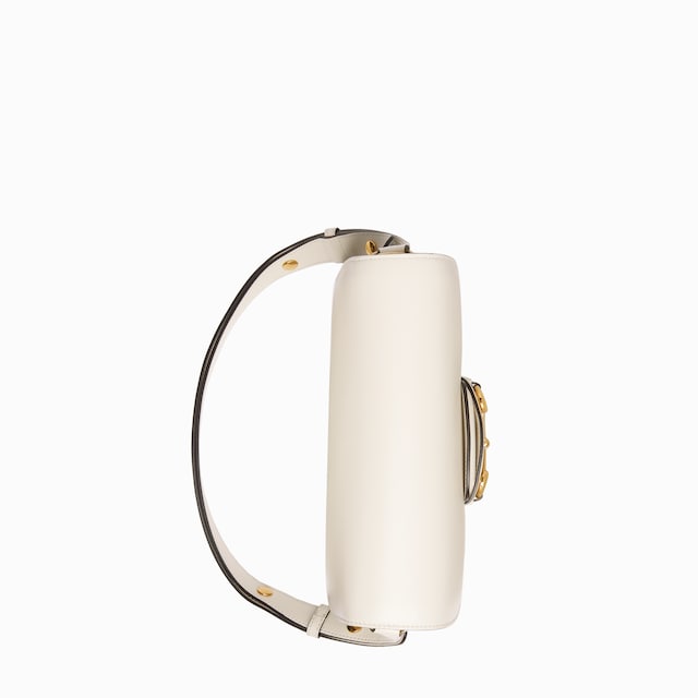 حقيبة الكتف Gucci Horsebit 1955 متوسطة الحجم