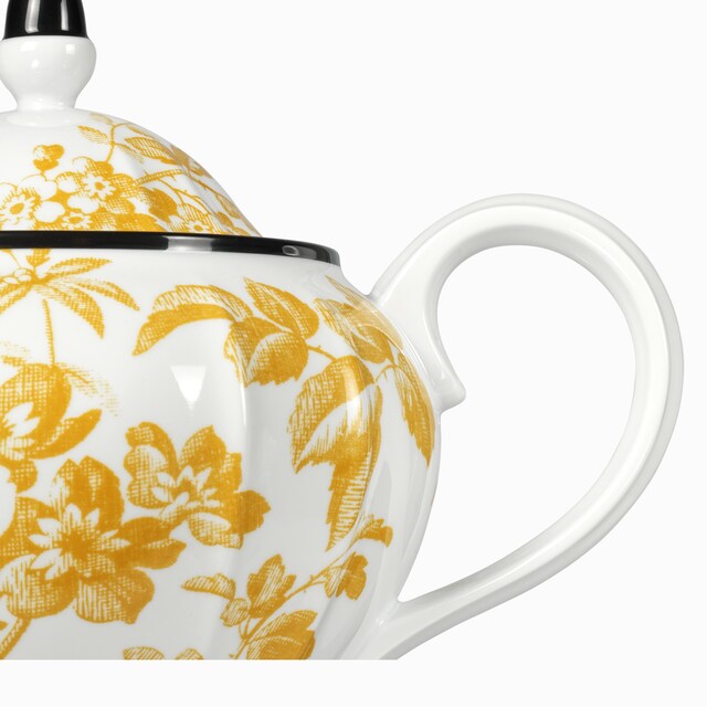 Herbarium teapot