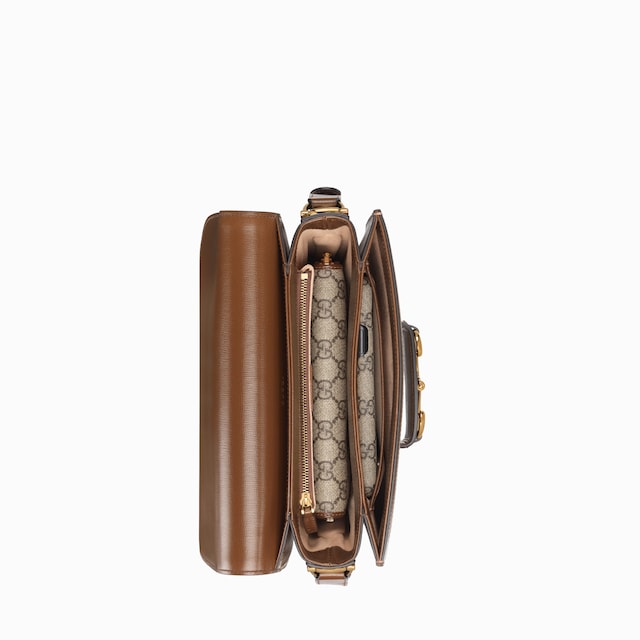 حقيبة الكتف Gucci Horsebit 1955 متوسطة الحجم