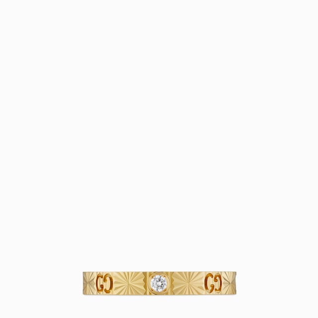 Icon 18k diamond heart ring