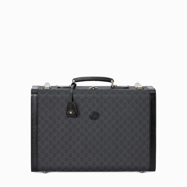 中号硬体旅行箱