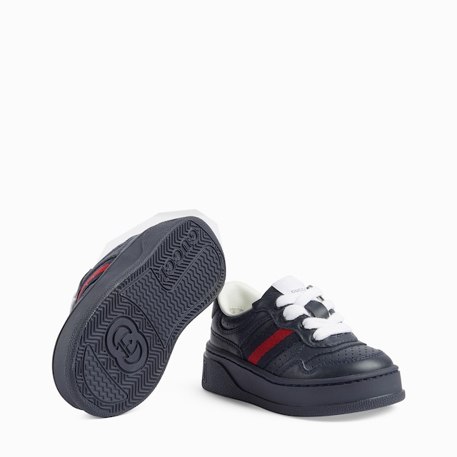 Sneaker con nastro Web