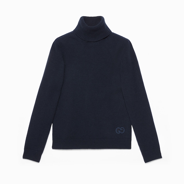 Cashmere knit turtleneck sweater