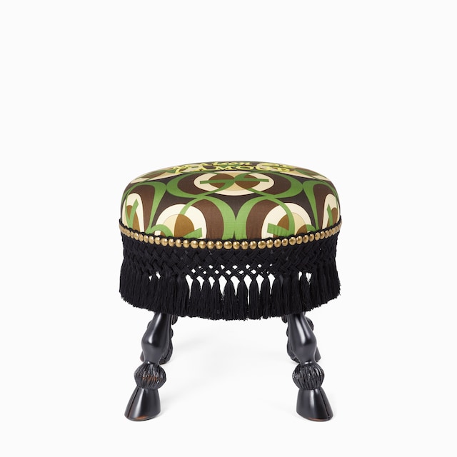 GG cascade wool stool