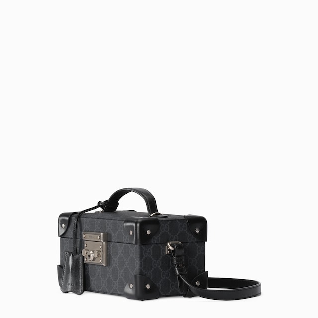 Small rigid watch case