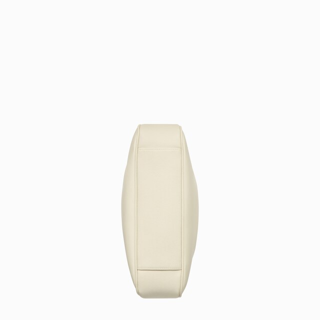 Gucci Diana medium shoulder bag