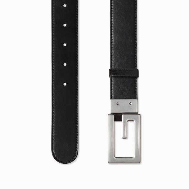 Reversible belt with Square G buckle