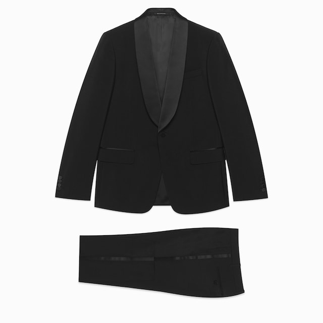 Slim fit wool suit
