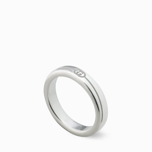 Diagonal Interlocking G thin ring