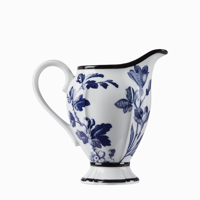 Milchkännchen mit Herbarium-Motiv