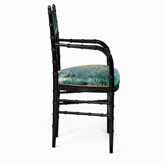 Chiavari tiger jacquard chair with arm rest