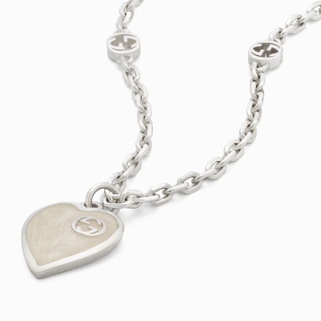 Колье Gucci Heart с переплетенными буквами G
