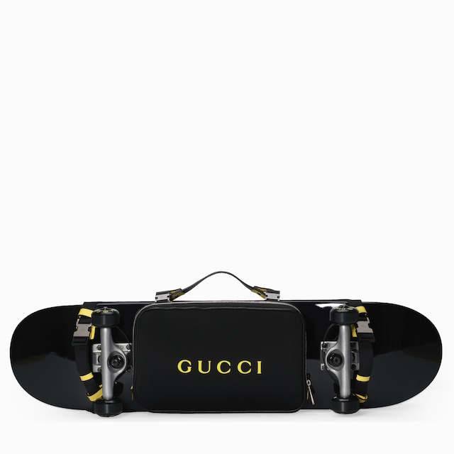 Gucci logo skateboard holder