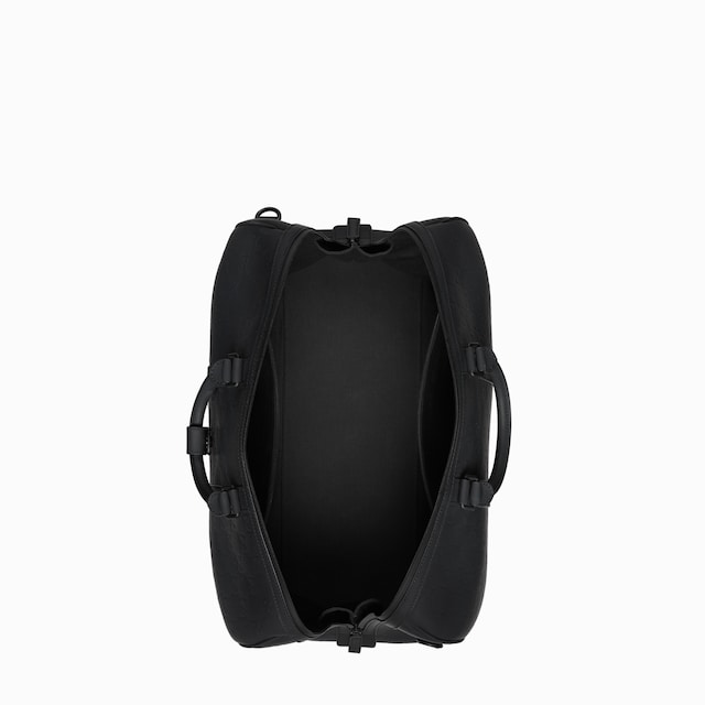 Rubber-effect medium duffle bag