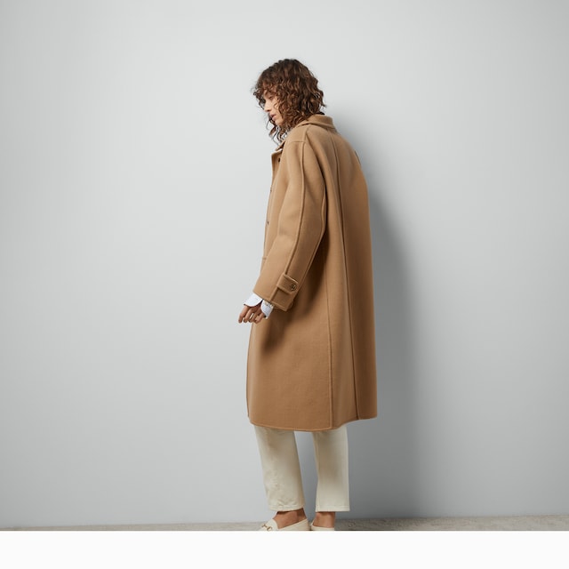 Reversible GG wool coat - image 4