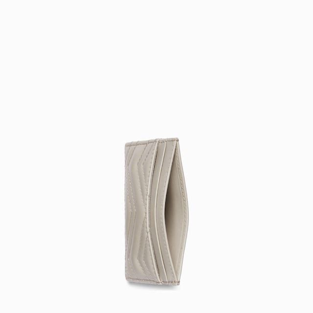 กระเป๋าใส่บัตร GG Marmont matelassé card case