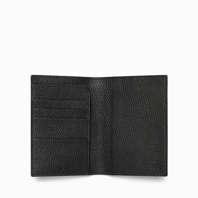 กระเป๋าใส่พาสปอร์ต Passport case with Gucci logo