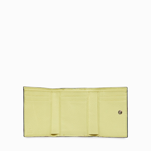 日本限定 GUCCI ロゴ 三つ折りウォレット
