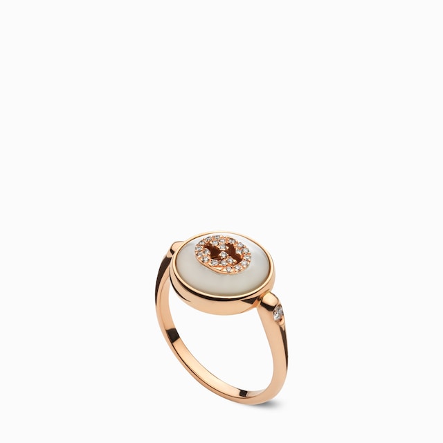 Gucci Interlocking 18k diamond ring