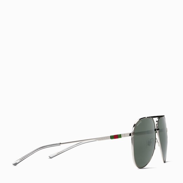 Aviator frame sunglasses