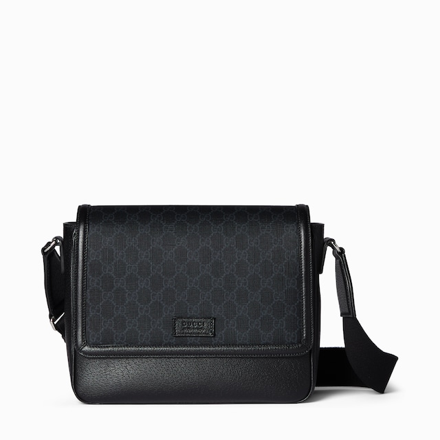 GG Supreme medium crossbody bag