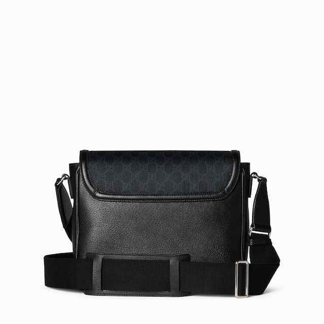 GG Supreme medium crossbody bag