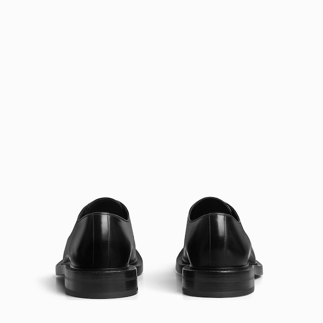 Men's lace-up shoe